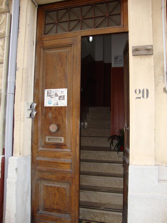 La Maison Des Livres Reggio di Calabria Luaran gambar